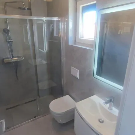 Seaside House - Lozice, - 24443 펜션 비르