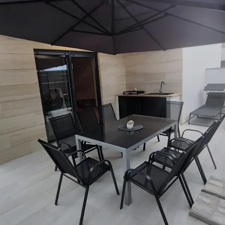 Feriehus Seaside House - Lozice, - 24443 Vir